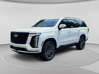 Used 2025 Cadillac Escalade Sport Platinum w/ LPO, Floor Liner Package AWD/4WD video 1