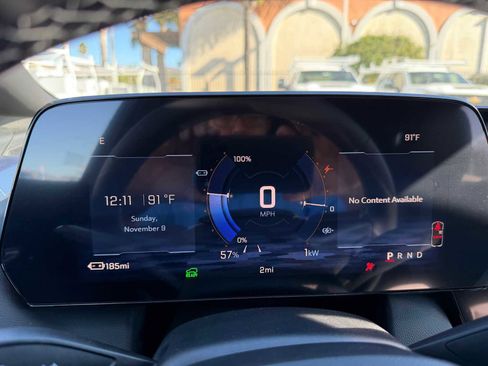 New 2026 Chevrolet Equinox EV LT image 29