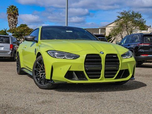Used 2021 BMW M4 Coupe image 1