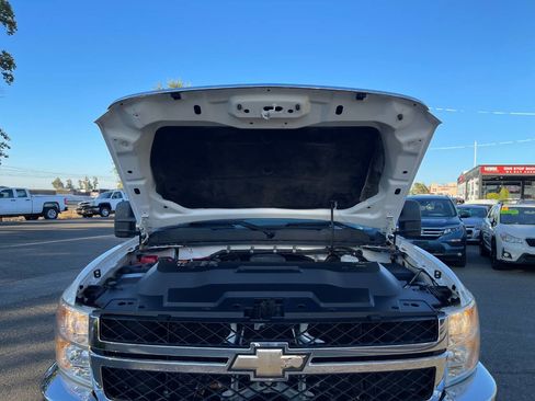 Used 2011 Chevrolet Silverado 2500 W/T image 30