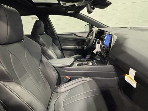 Used 2026 Lexus NX 350 F Sport w/ Accessory Package (2T) AWD/4WD image 42