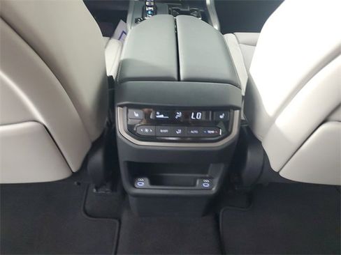 Used 2024 Lexus TX 350 AWD image 14