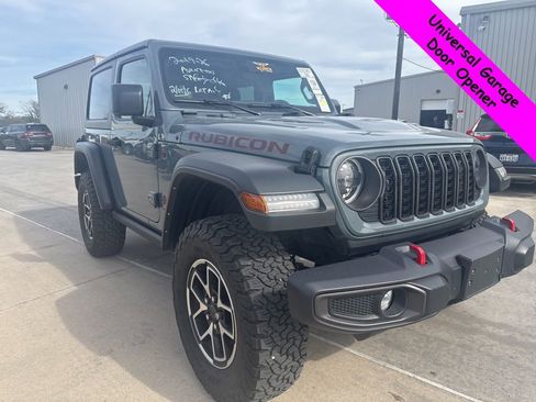 Used 2024 Jeep Wrangler Rubicon w/ Convenience Group image 7