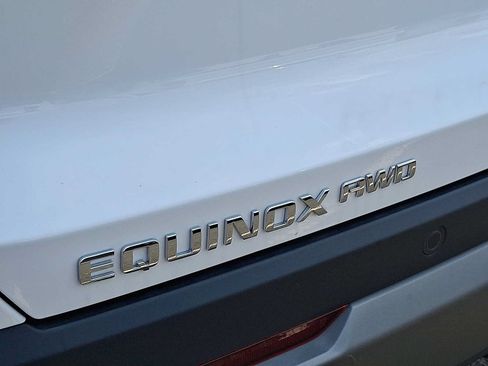 Used 2026 Chevrolet Equinox LT w/ Convenience Package II AWD/4WD image 30