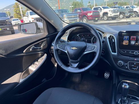 Used 2016 Chevrolet Malibu LT FWD image 20