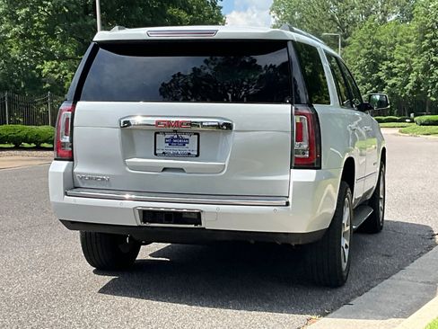 Used 2020 GMC Yukon Denali w/ Open Road Package RWD image 6