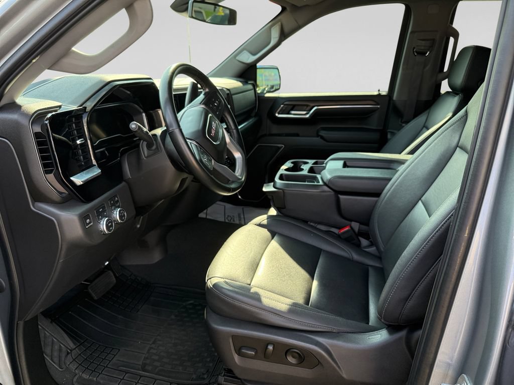 Used 2023 GMC Sierra 1500 SLT AWD/4WD image 15