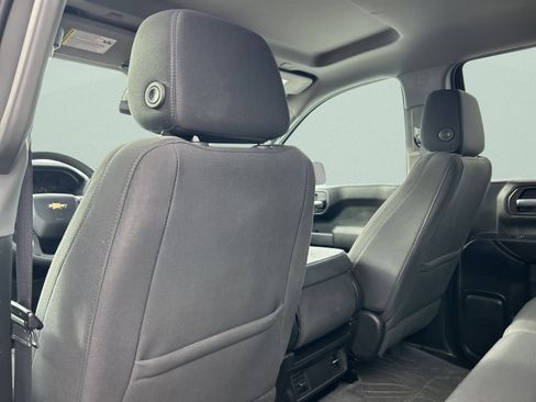 Used 2023 Chevrolet Silverado 1500 Custom w/ LPO, Dark Essentials Package image 16