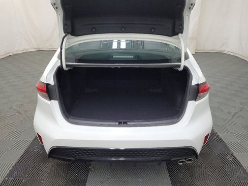 Used 2021 Toyota Corolla SE w/ Carpet Mat Package (TMS) image 29