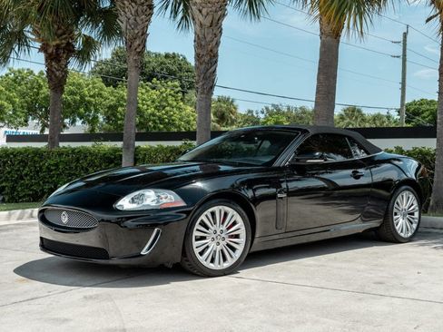 Used 2011 Jaguar XK Convertible RWD image 2