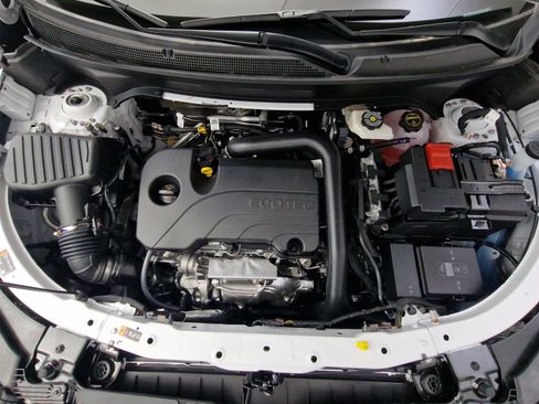 New 2026 Chevrolet Equinox LT w/ LPO, Floor Liner Package image 29