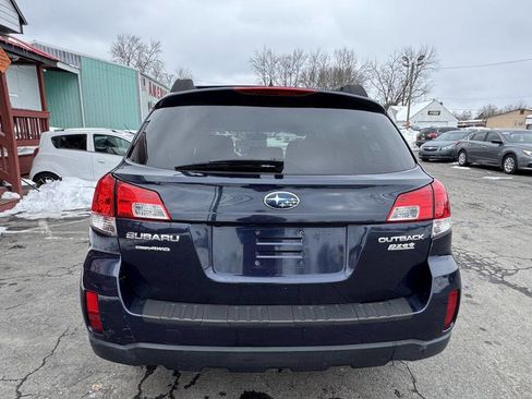 Used 2014 Subaru Outback 2.5i Limited w/ Moonroof Package image 4
