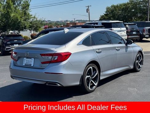 Used 2020 Honda Accord Sport image 3