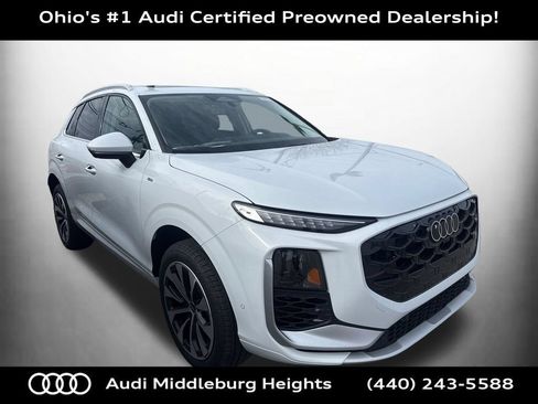Used 2026 Audi Q3 quattro 2.0T AWD/4WD image 1