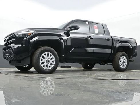 New 2026 Toyota Tacoma SR image 25