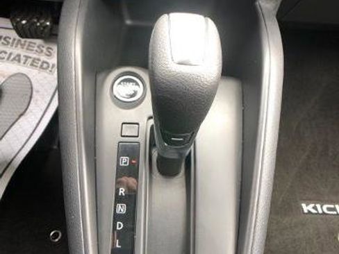 Certified 2023 Nissan Kicks S image 22