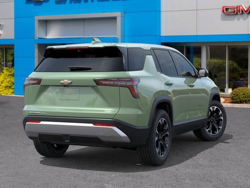 New 2026 Chevrolet Equinox LT w/ Convenience Package II image 4