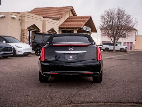 Used 2013 Cadillac XTS Premium image 6
