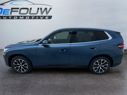 Used 2025 BMW X3 xDrive30i w/ Premium Package image 6