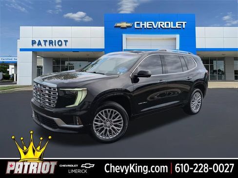 Used 2025 GMC Acadia Denali AWD/4WD image 1