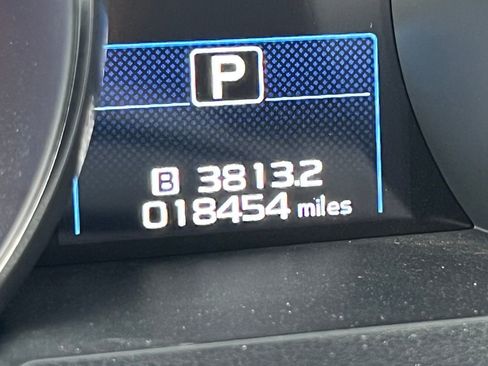 Used 2019 Subaru Outback 2.5i Premium image 20