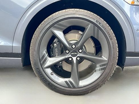 Used 2026 Genesis GV70 2.5T Sport Prestige AWD/4WD image 33