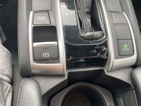 Used 2019 Honda Civic Sport image 43