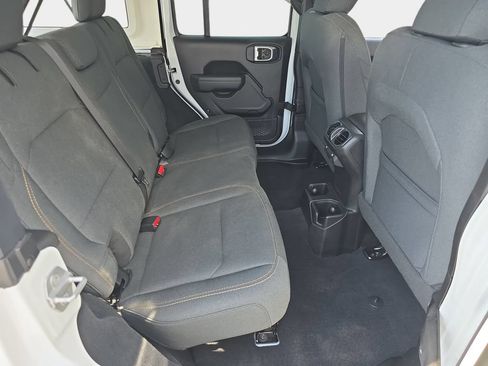 Used 2026 Jeep Wrangler Unlimited Sport AWD/4WD image 13