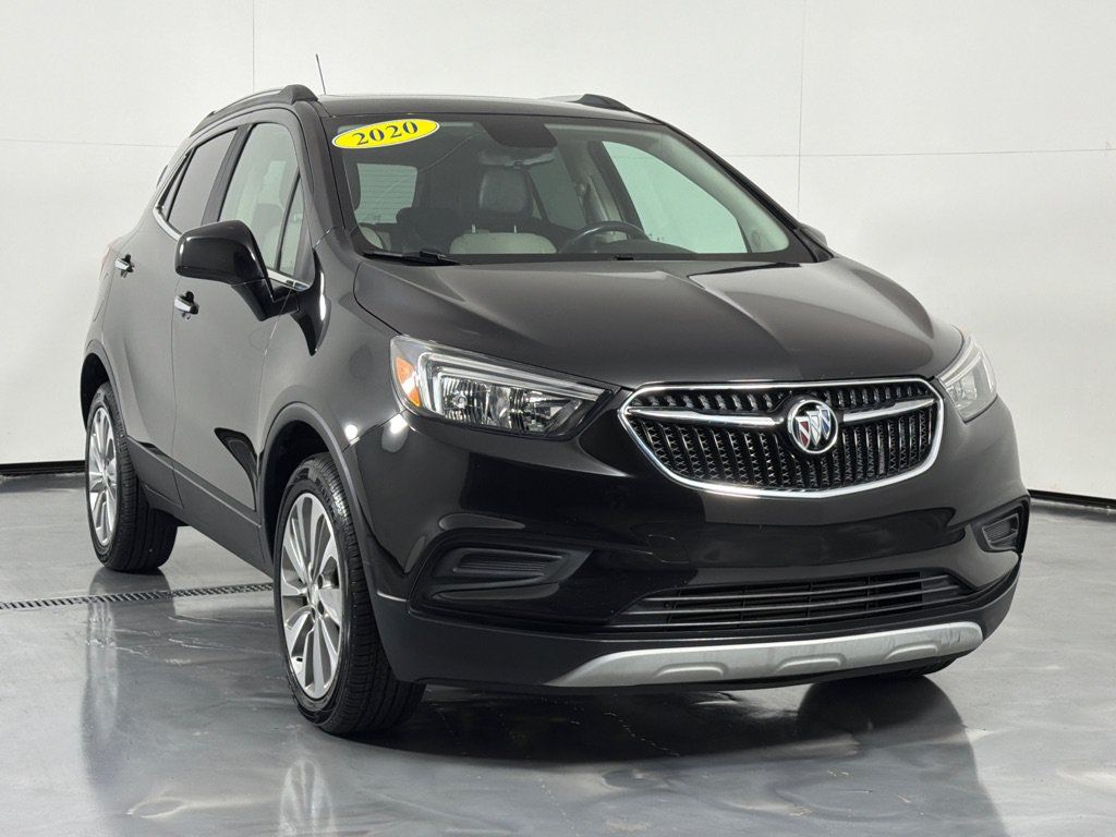 Used 2020 Buick Encore Preferred AWD/4WD image 3