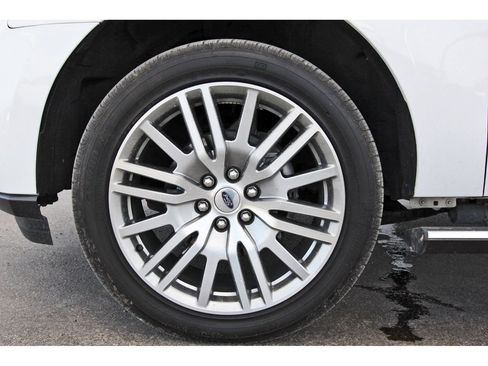 Used 2024 Ford Expedition Limited AWD/4WD image 35