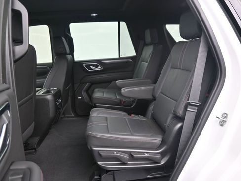 Used 2024 Chevrolet Tahoe RST w/ Luxury Package RWD image 14