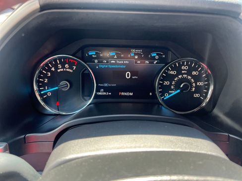 Used 2018 Ford F150 Lariat w/ Equipment Group 502A Luxury AWD/4WD image 13