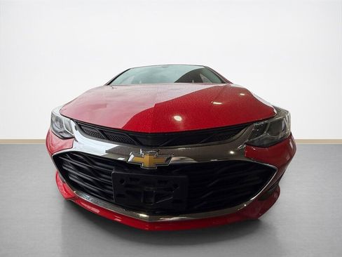 Used 2019 Chevrolet Cruze LT FWD image 9