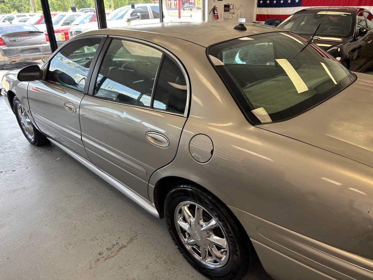 Used 2003 Buick Le Sabre Limited w/ Celebration Edition Package FWD image 5