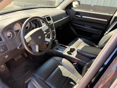 Used 2009 Dodge Charger SXT w/ Leather Interior Group RWD image 9