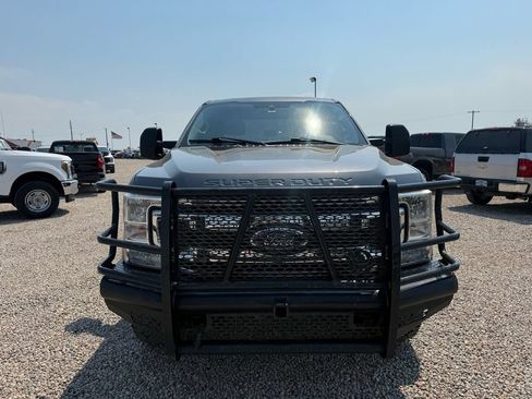 Used 2021 Ford F250 XL w/ STX Appearance Package AWD/4WD image 3