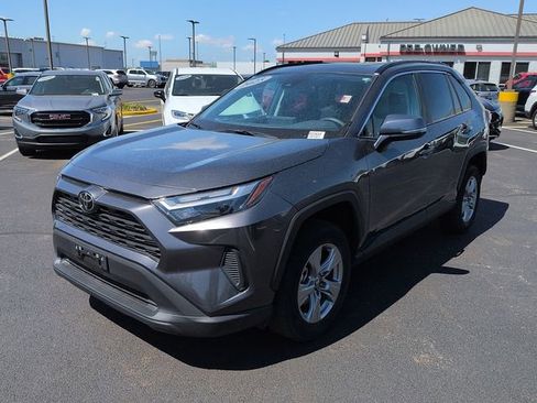 Used 2025 Toyota RAV4 XLE w/ Convenience Package image 3