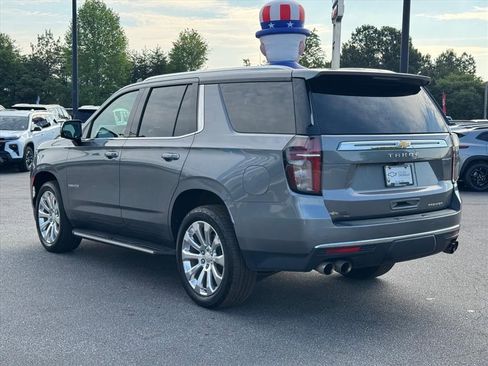 Used 2021 Chevrolet Tahoe Premier w/ Premium Package RWD image 5