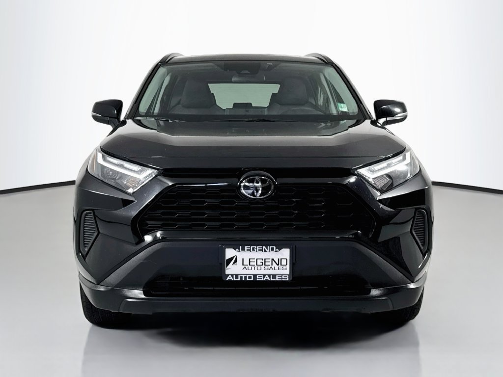 Used 2024 Toyota RAV4 XLE w/ Convenience Package AWD/4WD image 3