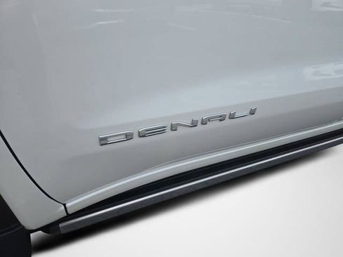 Used 2022 GMC Sierra 1500 Denali Ultimate AWD/4WD image 44