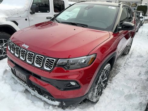 New 2026 Jeep Compass Limited image 4