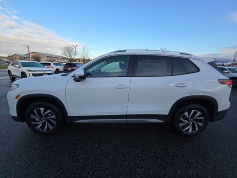 New 2026 Volkswagen Tiguan S image 6