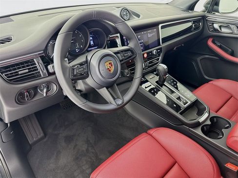 New 2026 Porsche Macan Turbo image 4