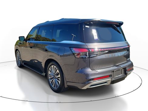 New 2026 INFINITI QX80 Luxe image 4
