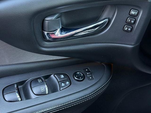 Certified 2023 Nissan Murano SL w/ SL Moonroof Package FWD image 22