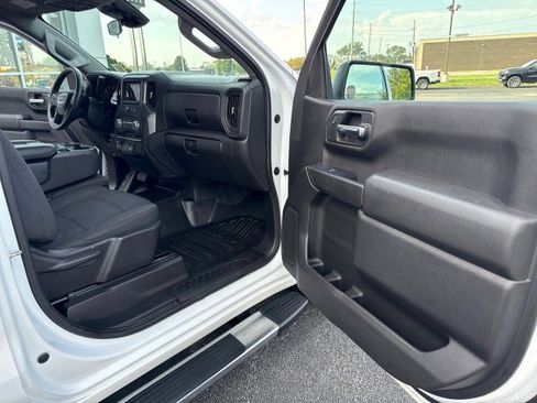 Used 2023 GMC Sierra 1500 Pro w/ Convenience Package image 27