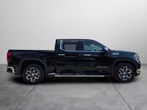 Used 2023 GMC Sierra 1500 SLT w/ SLT Premium Plus Package RWD image 5