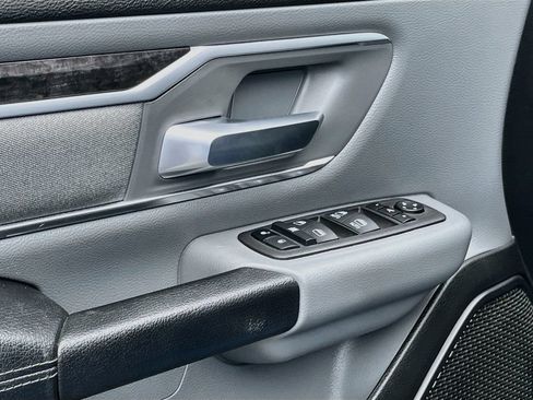 Used 2022 RAM 1500 Big Horn AWD/4WD image 18