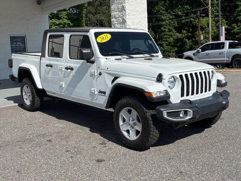 Used 2021 Jeep Gladiator Sport AWD/4WD image 21