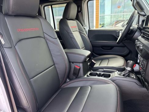 New 2026 Jeep Wrangler Unlimited Rubicon image 11